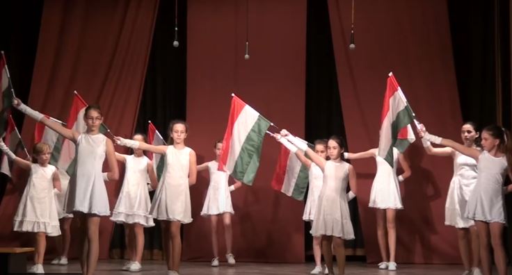 Arany J. Református Általános Iskola, mazsorett csoport